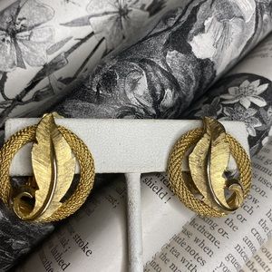 Vintage Signed Pat Pend Earrings - Gold Tone